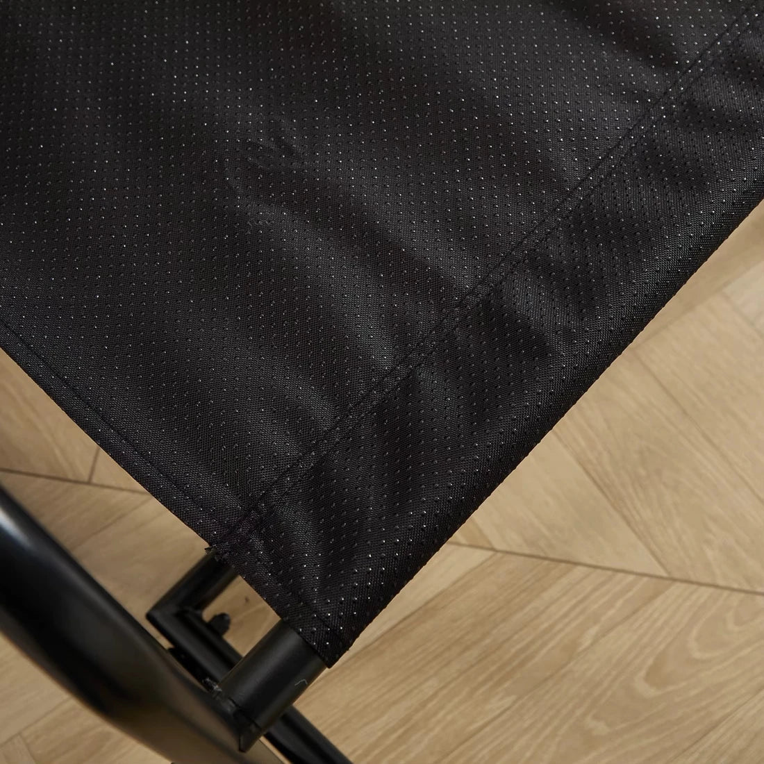 SVIKA - rocking chair corduroy, détail coussin épais