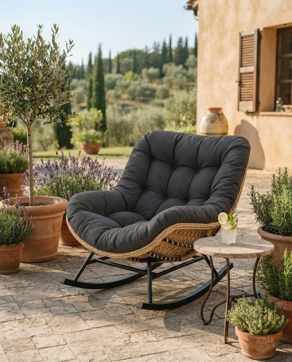 ALIZÉ – fauteuil à bascule coloris gris en situation
